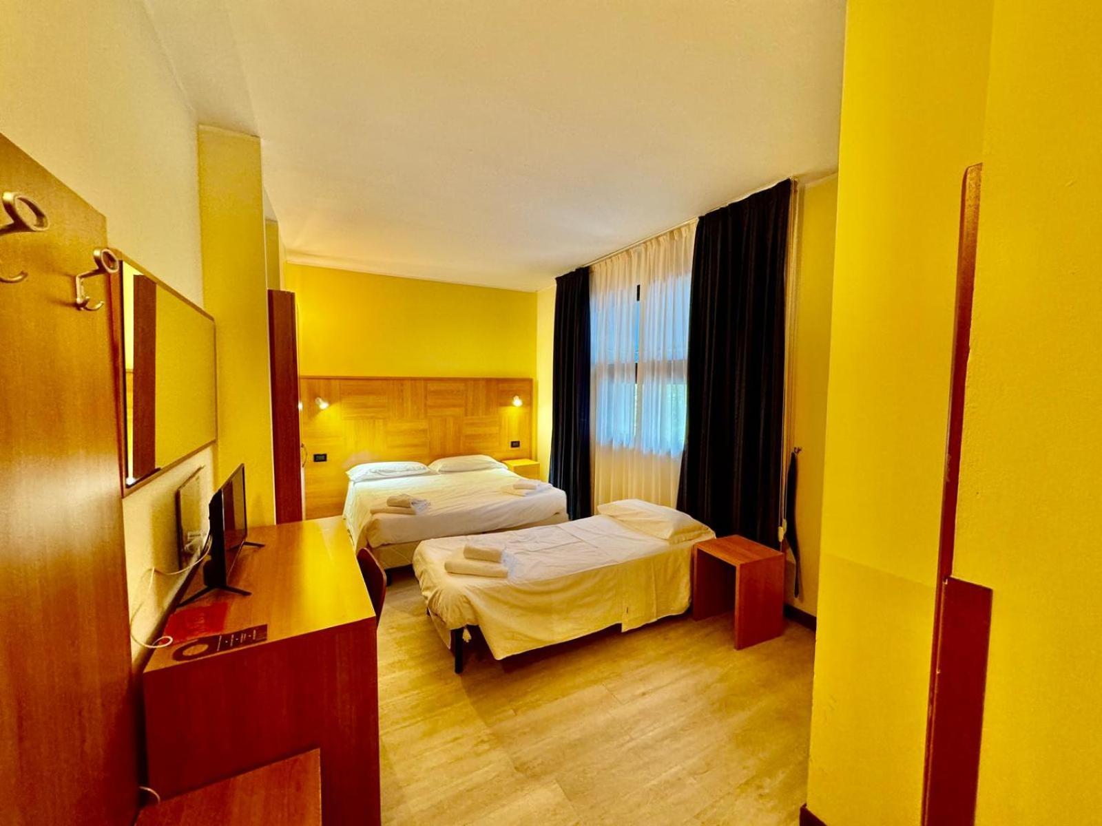 Hotel Guidi เมสเตร ภายนอก รูปภาพ