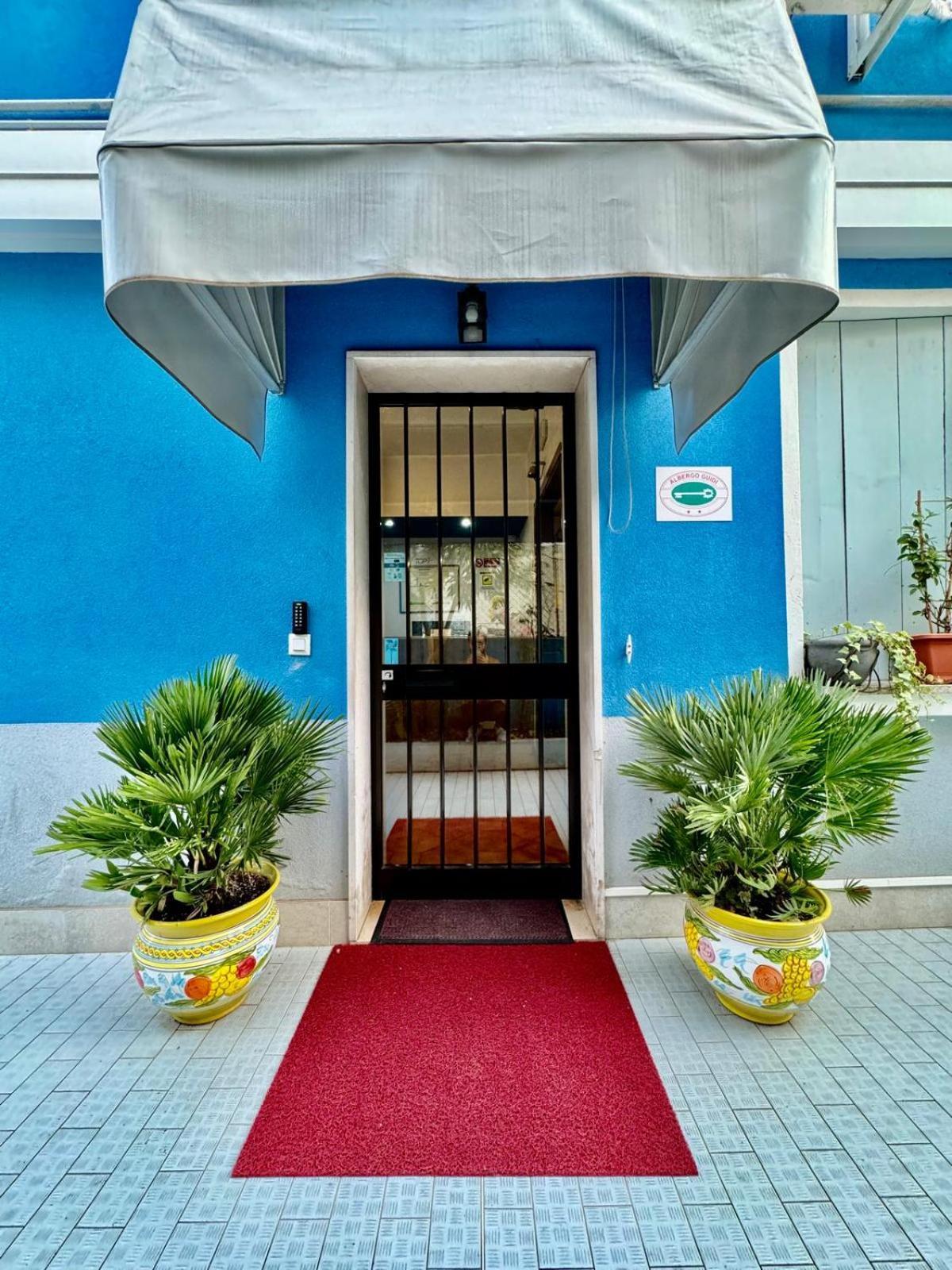 Hotel Guidi เมสเตร ภายนอก รูปภาพ